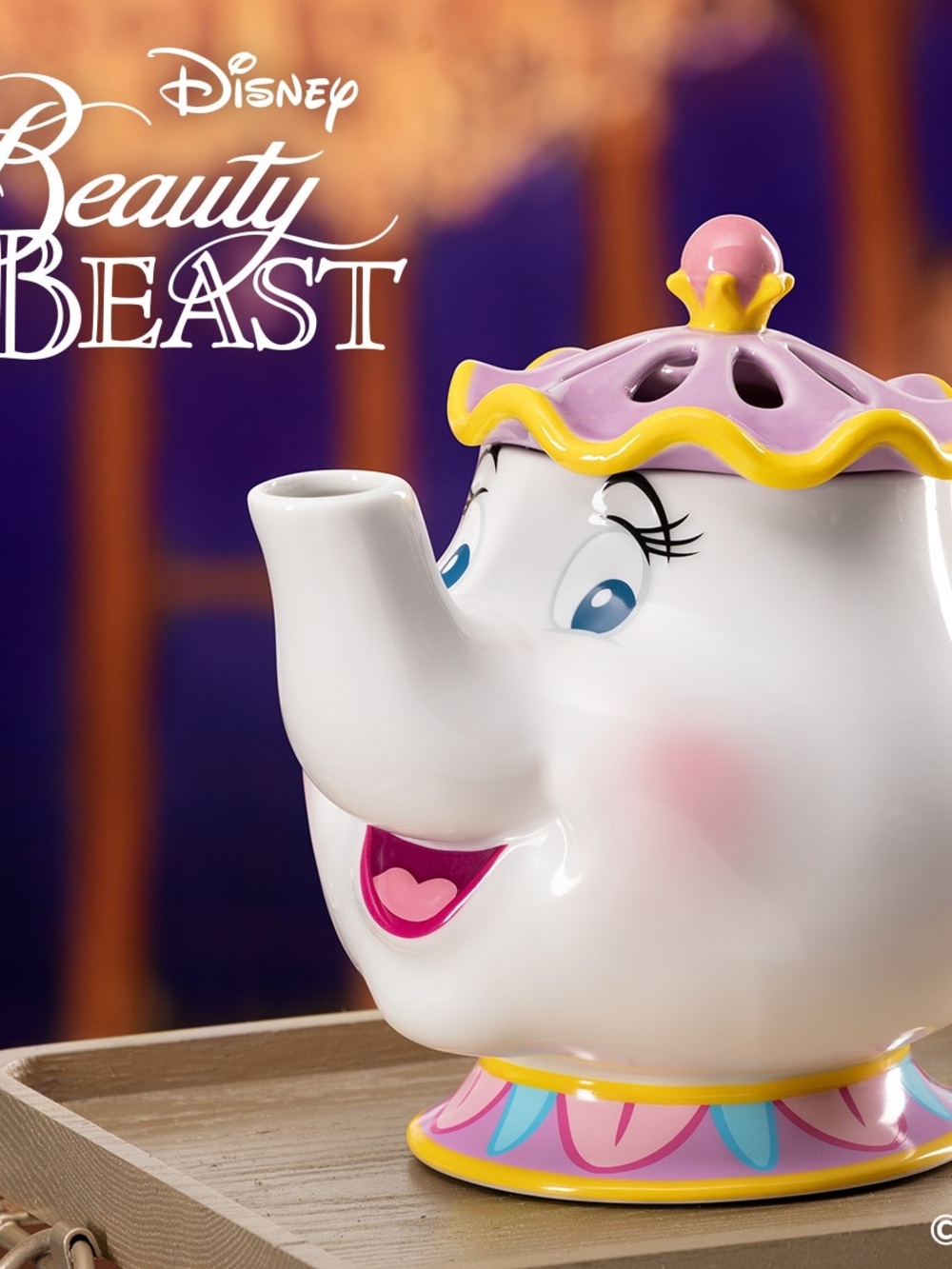 Scentsy Mrs. Potts Teapot, new in box. Never used, no waxes included